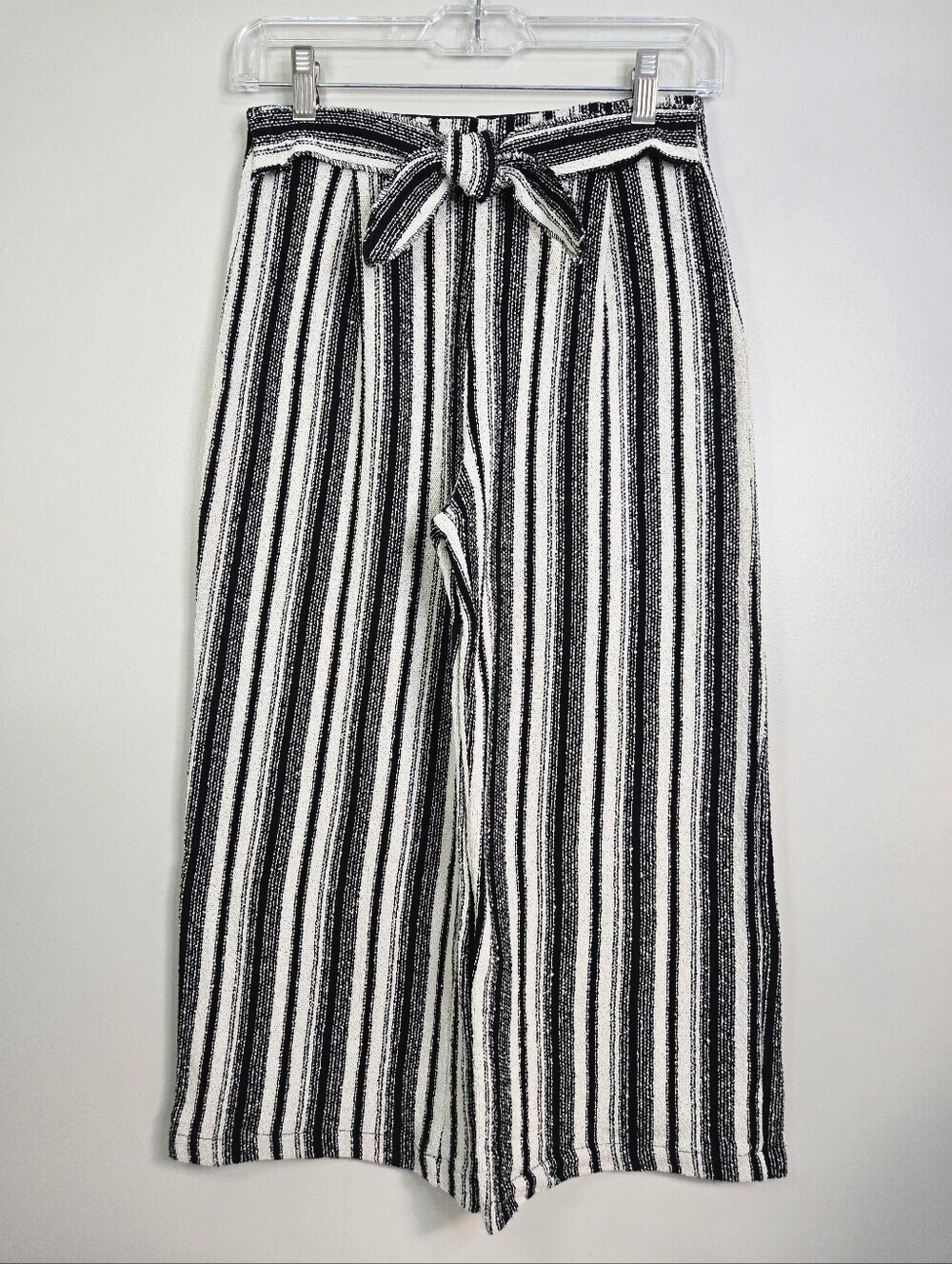 Zara Black & Cream Striped Wide-Leg Knit Pants, Size 11-12 ~ EUC - Picture 1 of 6